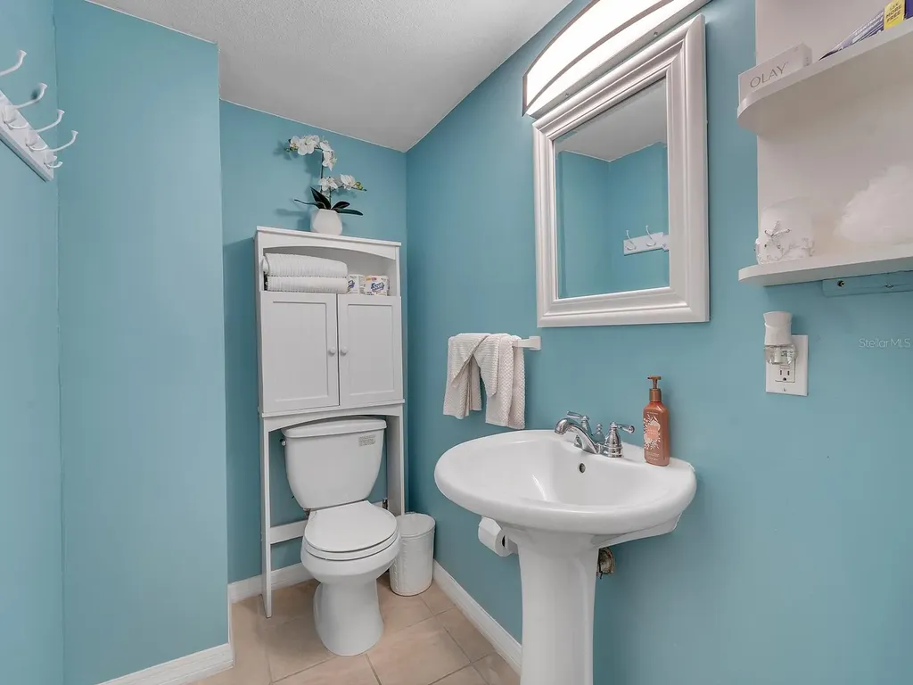 7684 Oakhurst Road Seminole FL 33776