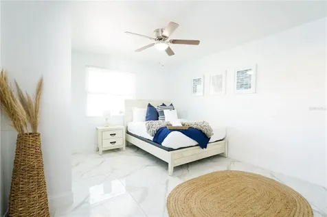6844 82nd Avenue N Pinellas Park FL 33781
