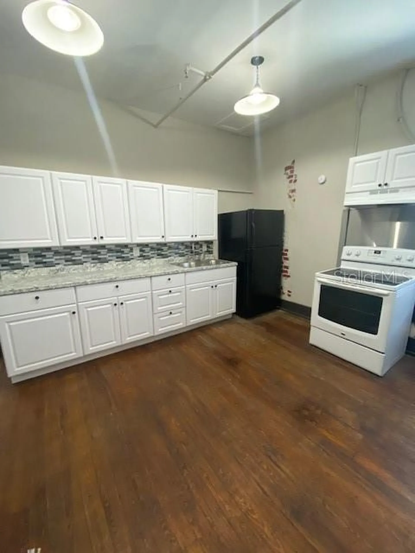 113 S Collins Street Plant City FL 33563
