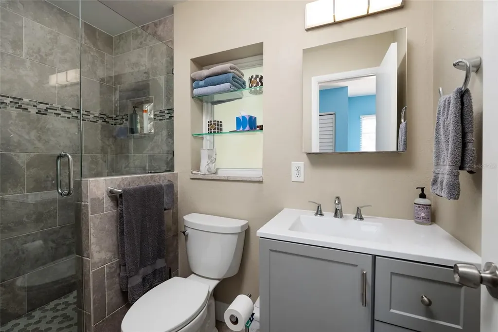 7201 Grevilla Avenue S South Pasadena FL 33707