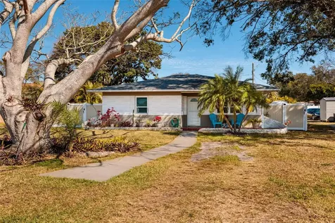 7201 Grevilla Avenue S South Pasadena FL 33707