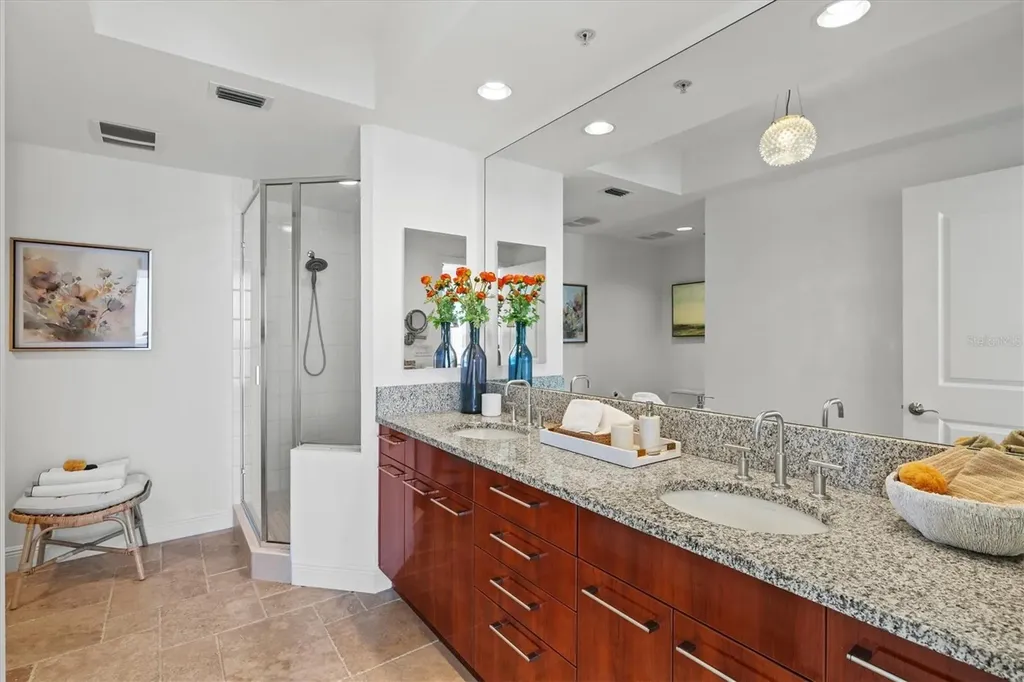50 Central Avenue Sarasota FL 34236
