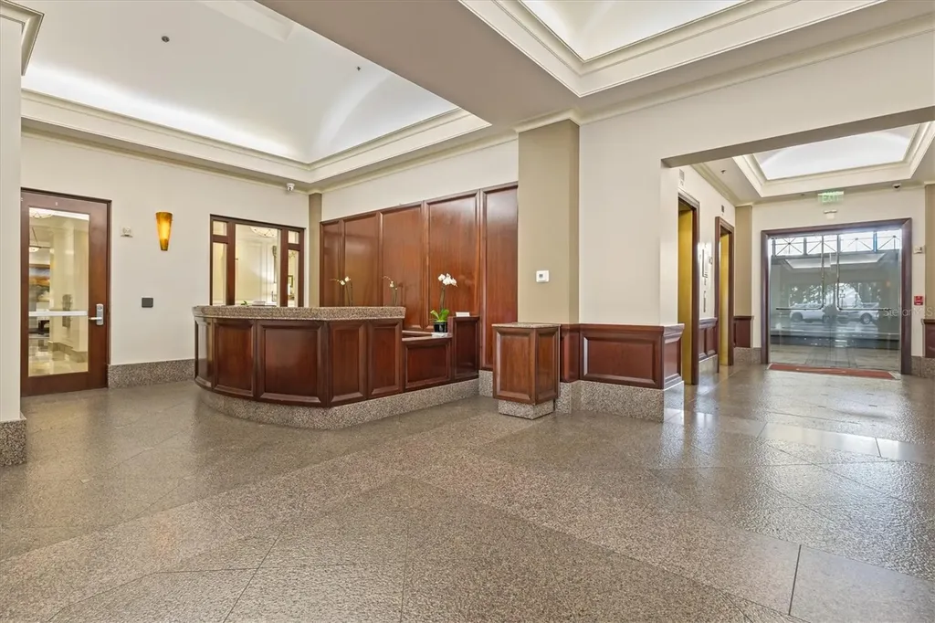50 Central Avenue Sarasota FL 34236