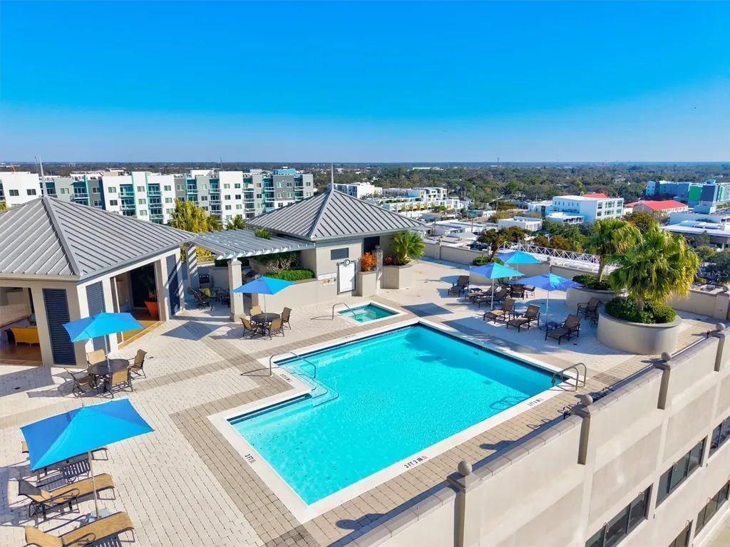 50 Central Avenue Sarasota FL 34236
