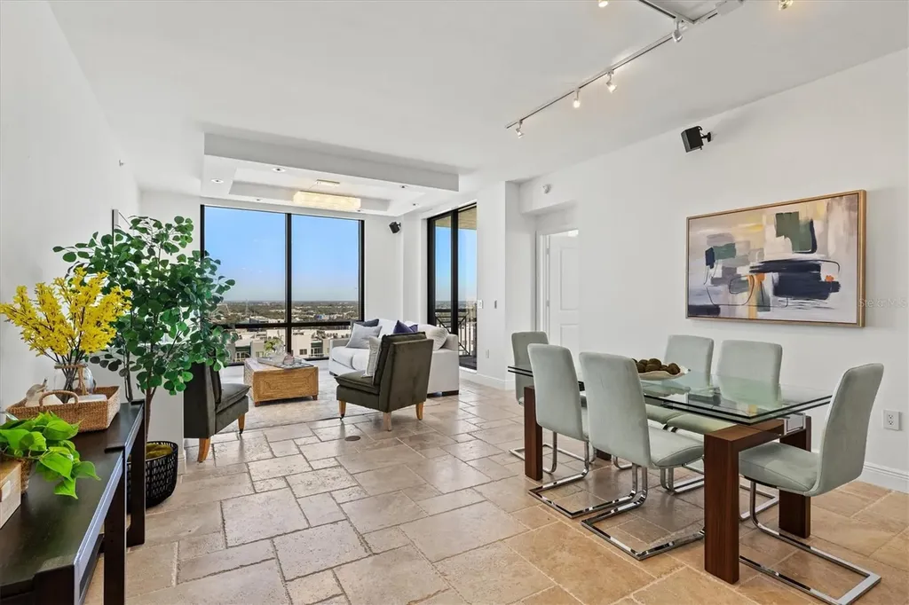 50 Central Avenue Sarasota FL 34236