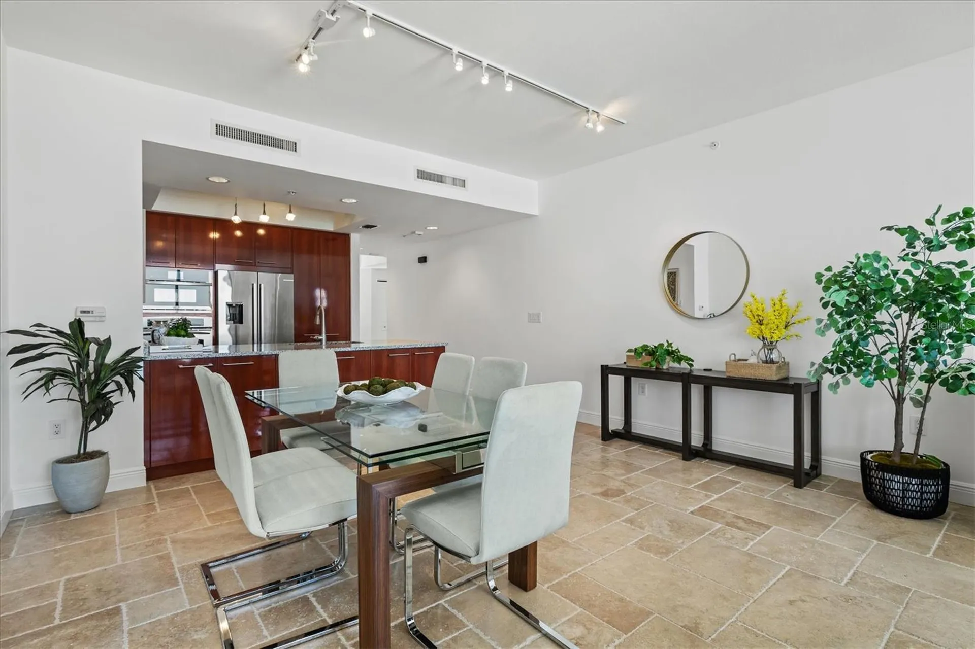 50 Central Avenue Sarasota FL 34236