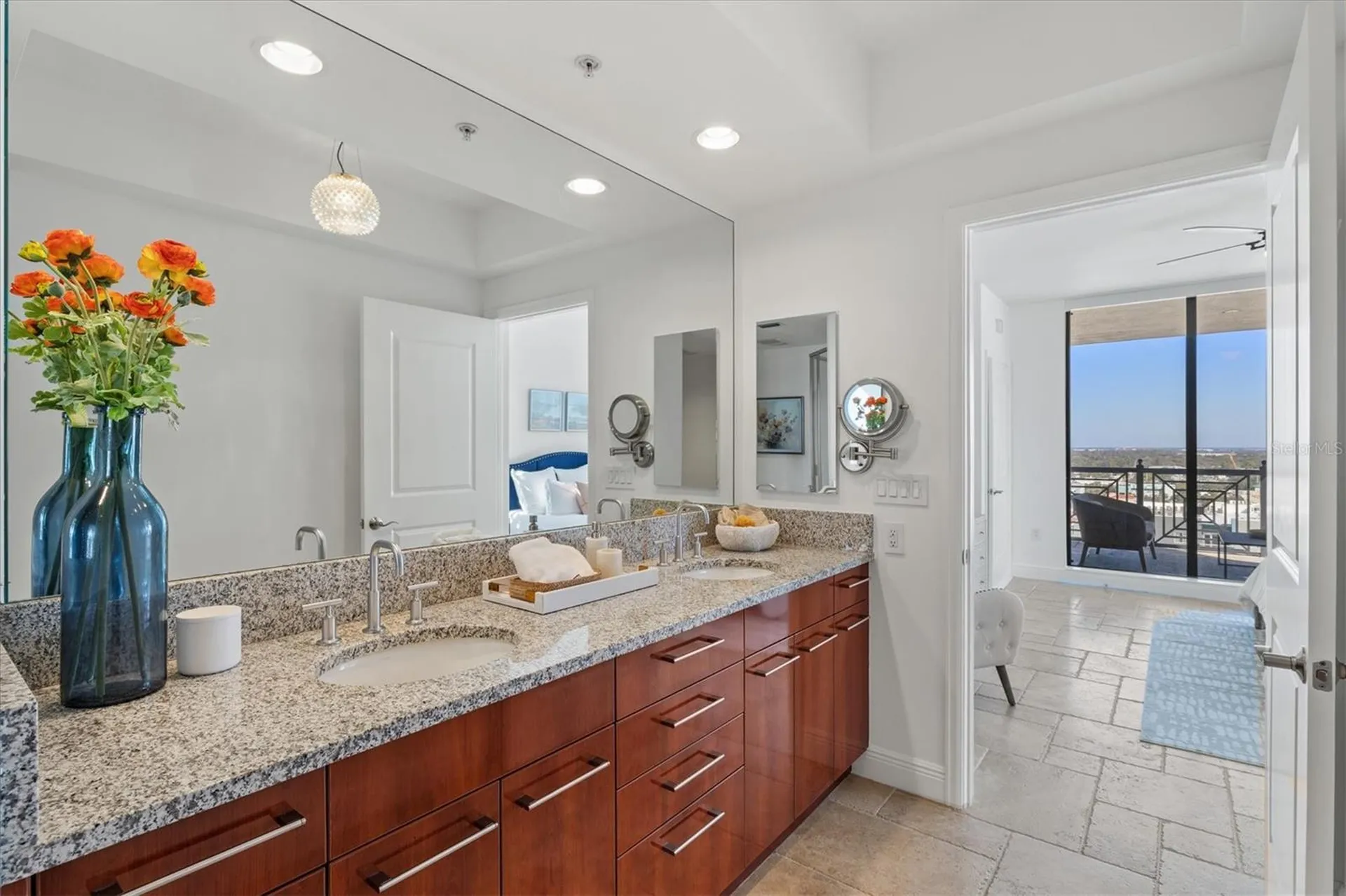50 Central Avenue Sarasota FL 34236