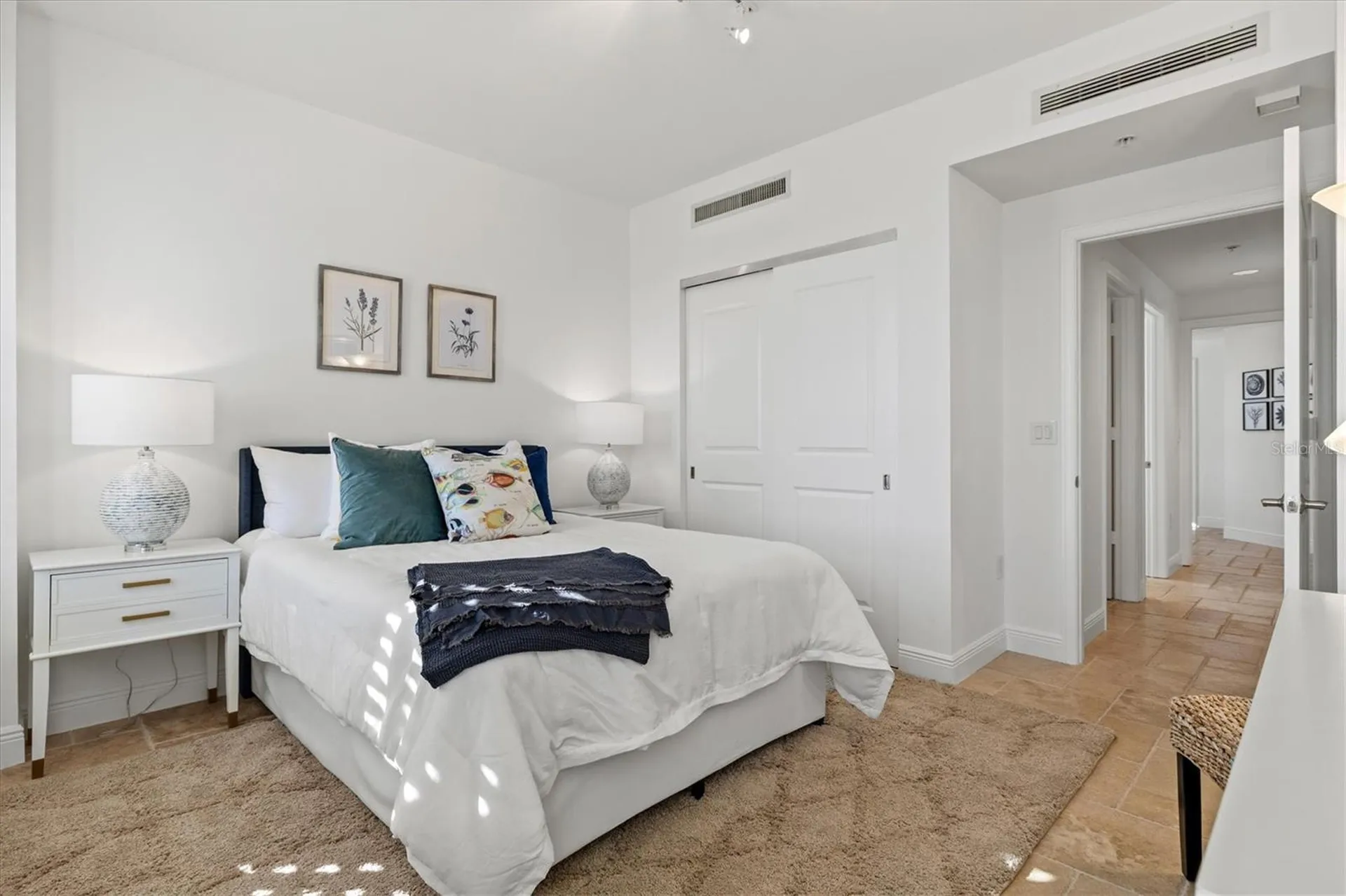 50 Central Avenue Sarasota FL 34236