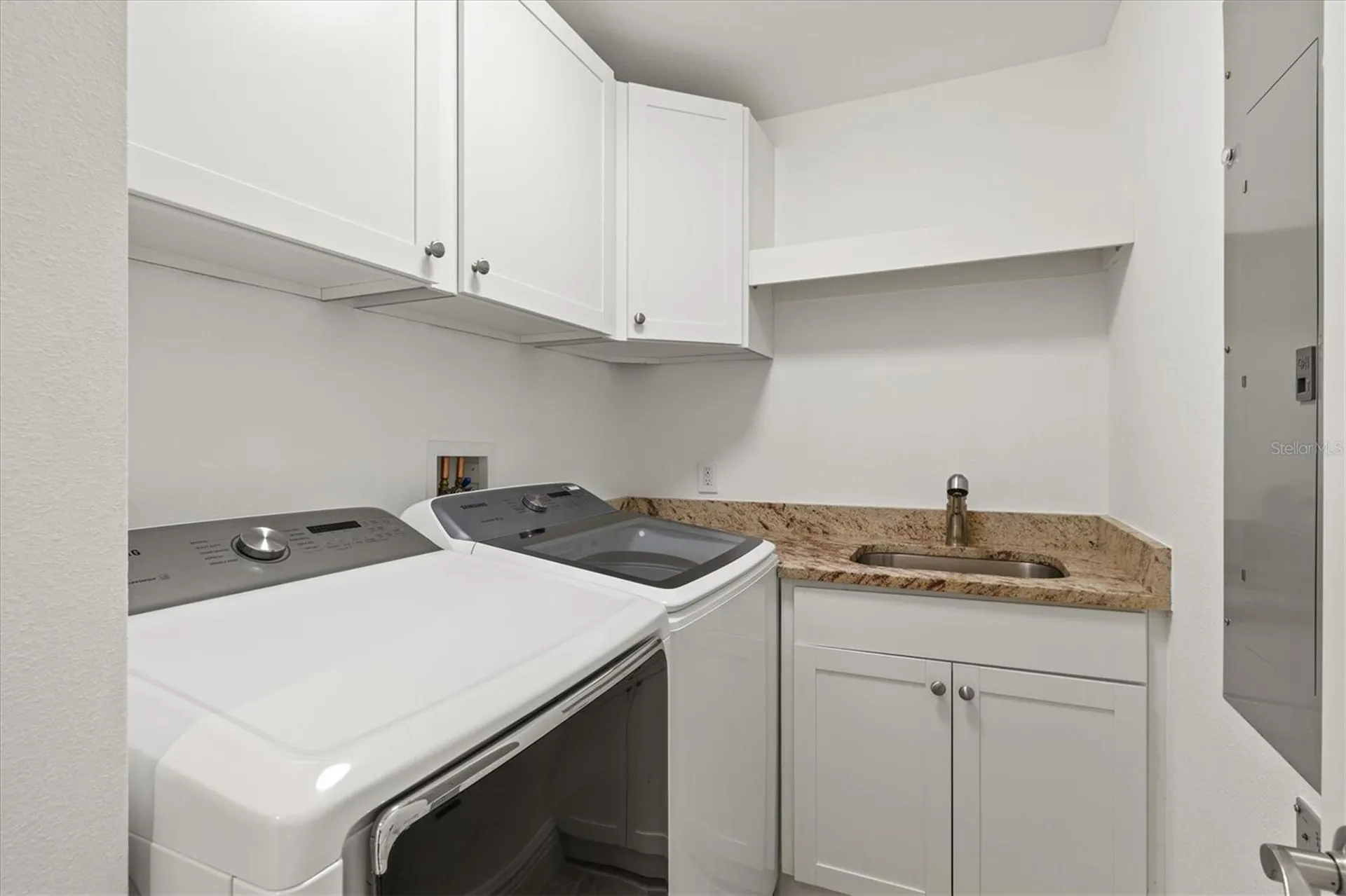 50 Central Avenue Sarasota FL 34236