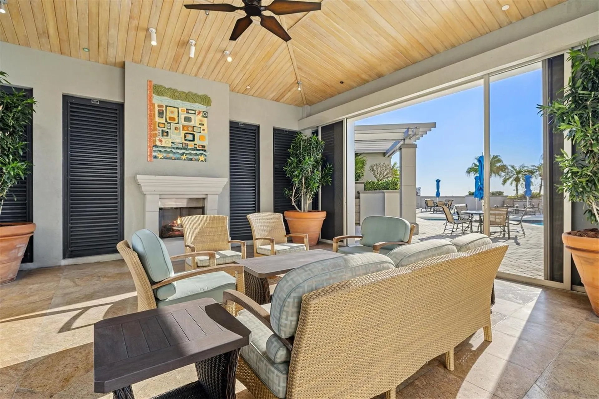 50 Central Avenue Sarasota FL 34236