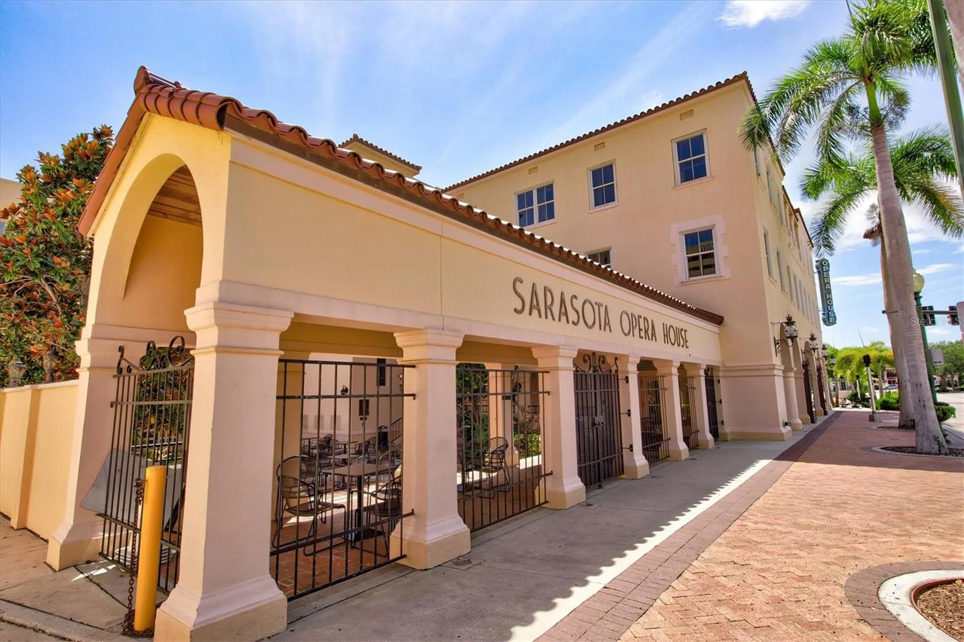 50 Central Avenue Sarasota FL 34236