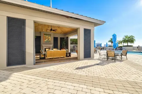 50 Central Avenue Sarasota FL 34236