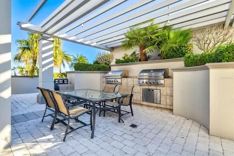 50 Central Avenue Sarasota FL 34236