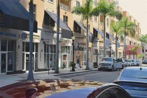 50 Central Avenue Sarasota FL 34236