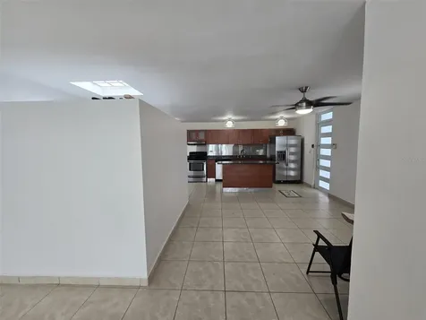 AE-5 Calle Barcelona Humacao PR 00791