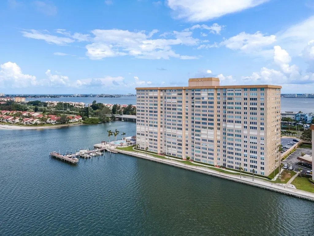 5200 Brittany Drive S St Petersburg FL 33715