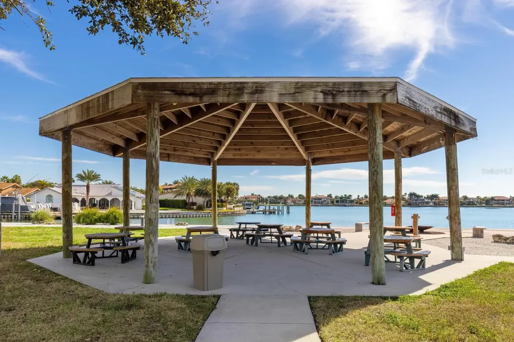 5200 Brittany Drive S St Petersburg FL 33715