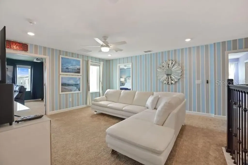 4542 Narrative Lane Kissimmee FL 34746