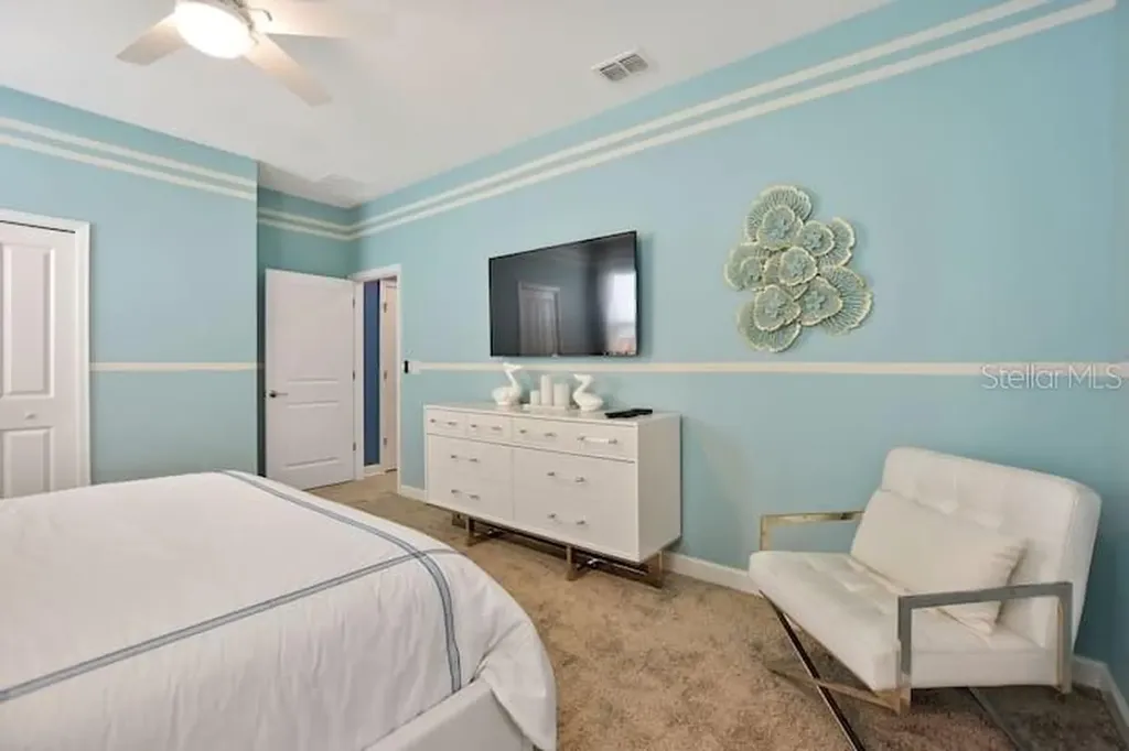 4542 Narrative Lane Kissimmee FL 34746