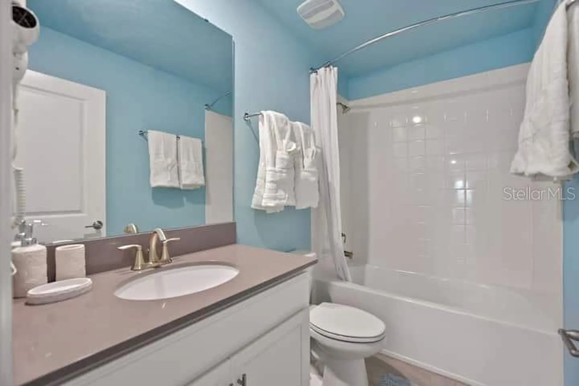 4542 Narrative Lane Kissimmee FL 34746