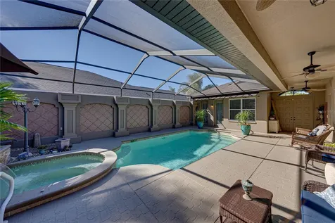 12422 Woodlands Circle Dade City FL 33525