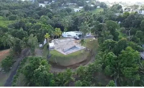 Bario Bayamon Cidra PR 00739