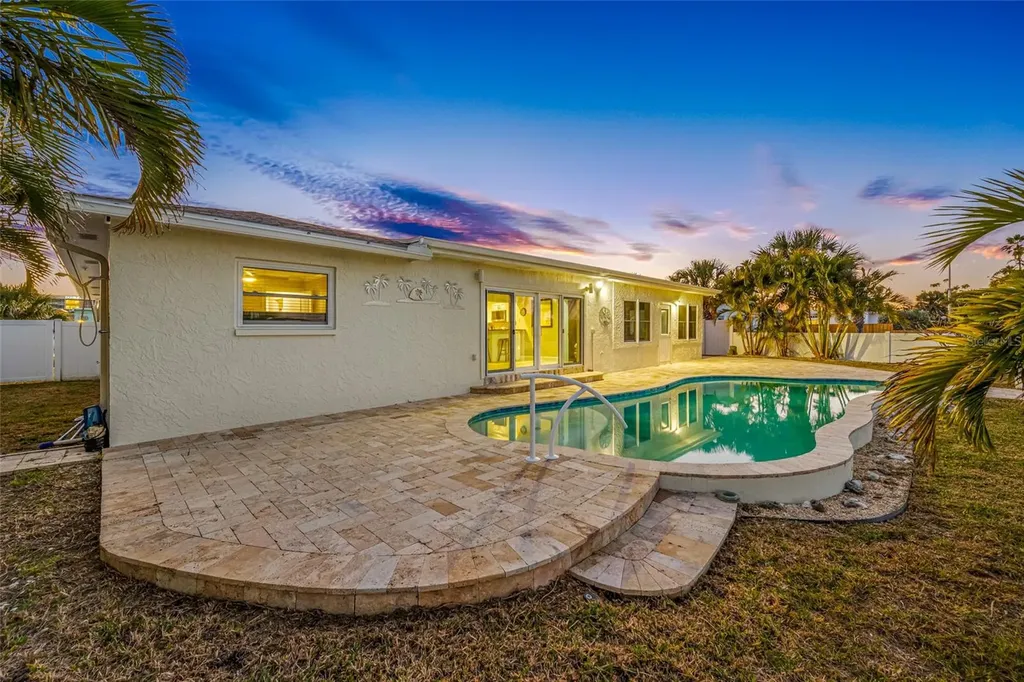 17161 2nd Street E North Redington Beach FL 33708