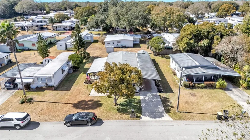 521 Oak Ridge E Lakeland FL 33801