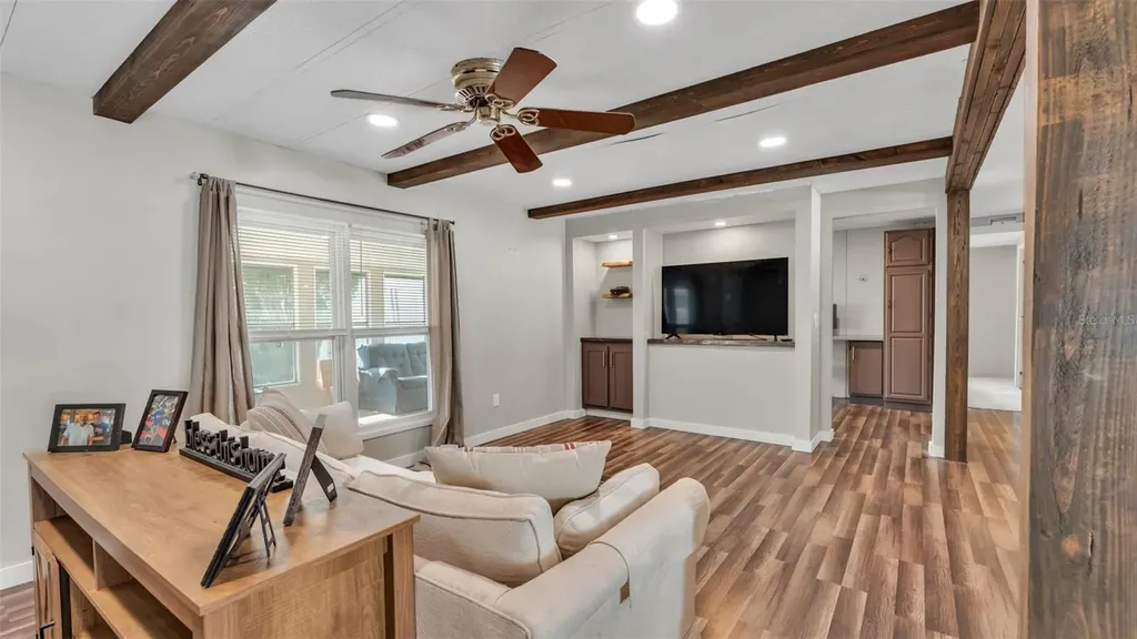 521 Oak Ridge E Lakeland FL 33801
