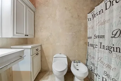 3205 Isla Verde Avenue San Juan PR 00936