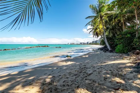 3205 Isla Verde Avenue San Juan PR 00936