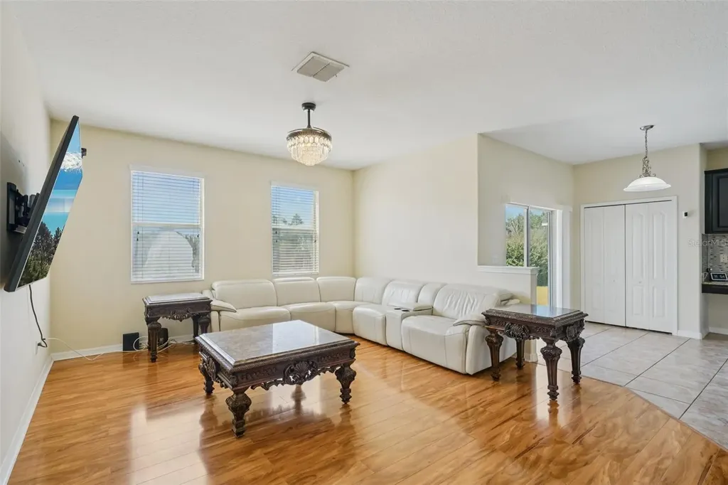 9609 Royal Fern Court Tampa FL 33647