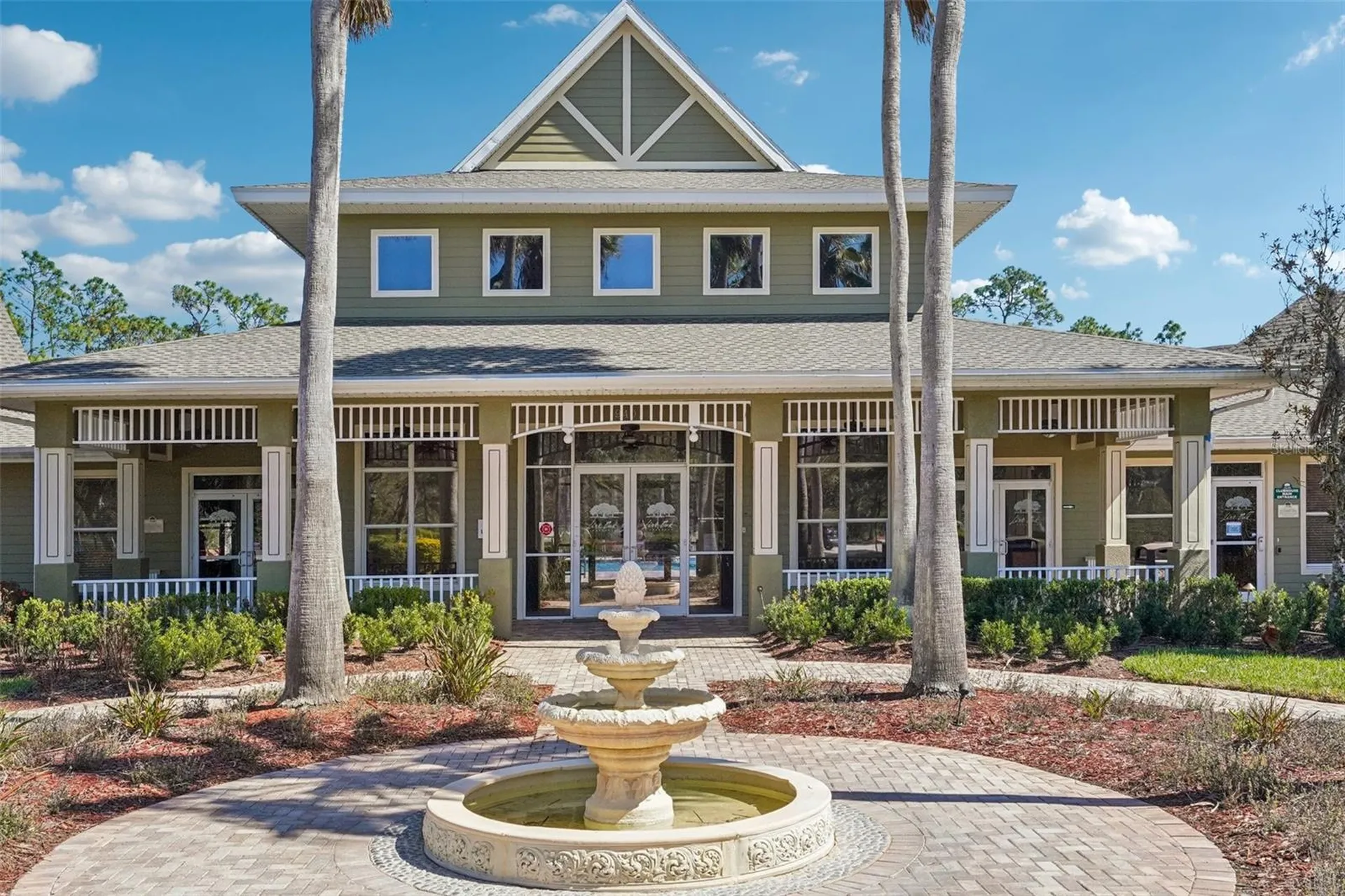 9609 Royal Fern Court Tampa FL 33647