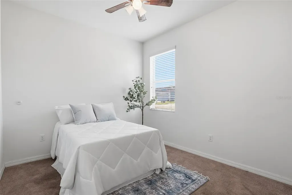 2444 Dakota Rock Drive Ruskin FL 33570