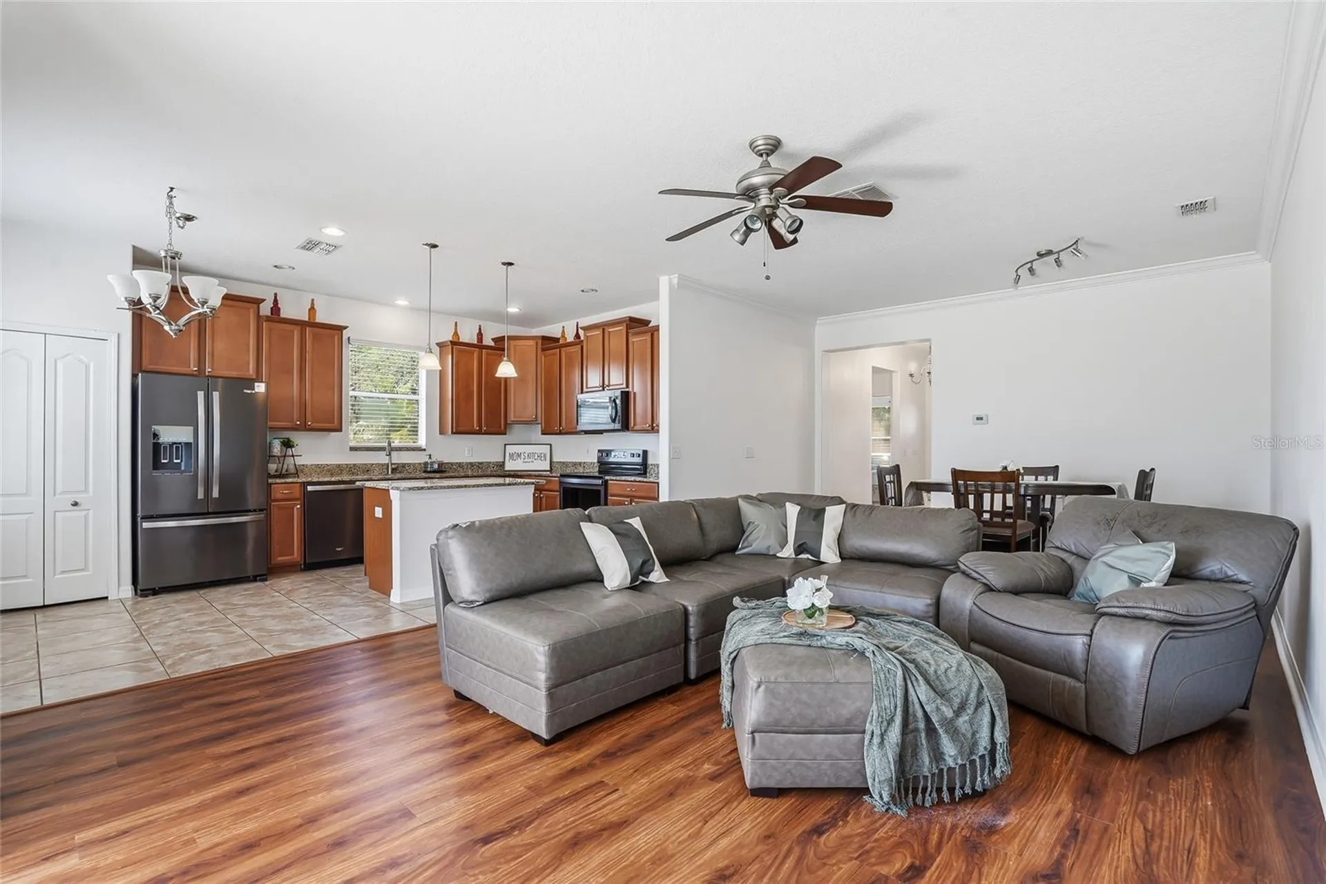2444 Dakota Rock Drive Ruskin FL 33570