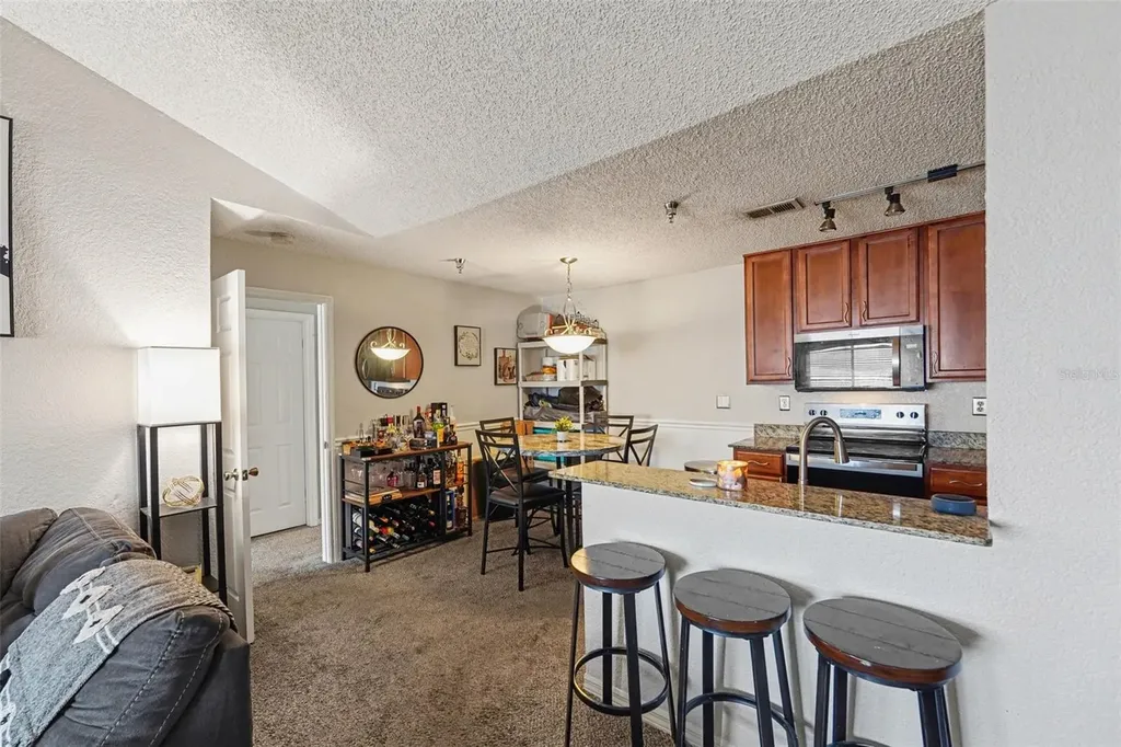 10265 Gandy Boulevard N St Petersburg FL 33702