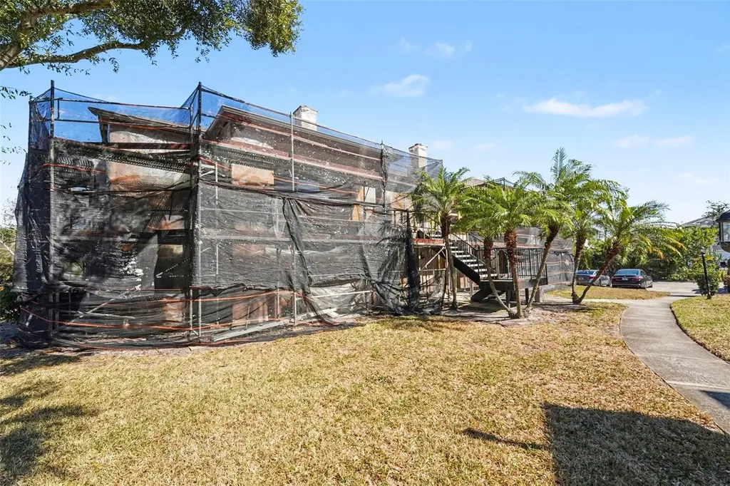 10265 Gandy Boulevard N St Petersburg FL 33702