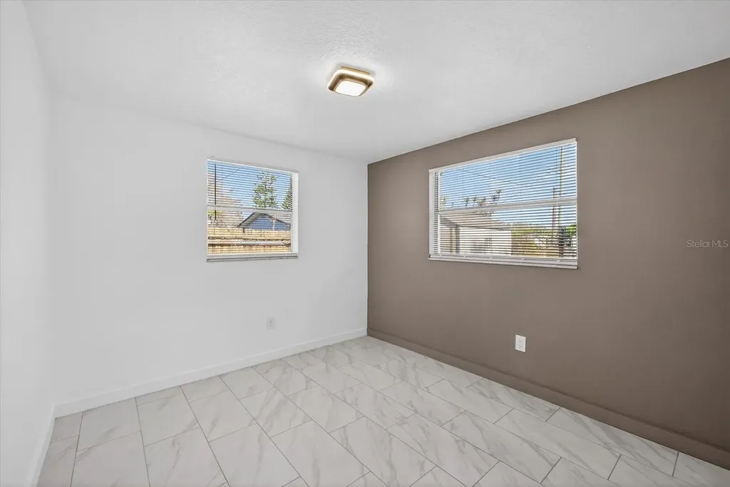 5931 82nd Avenue N Pinellas Park FL 33781