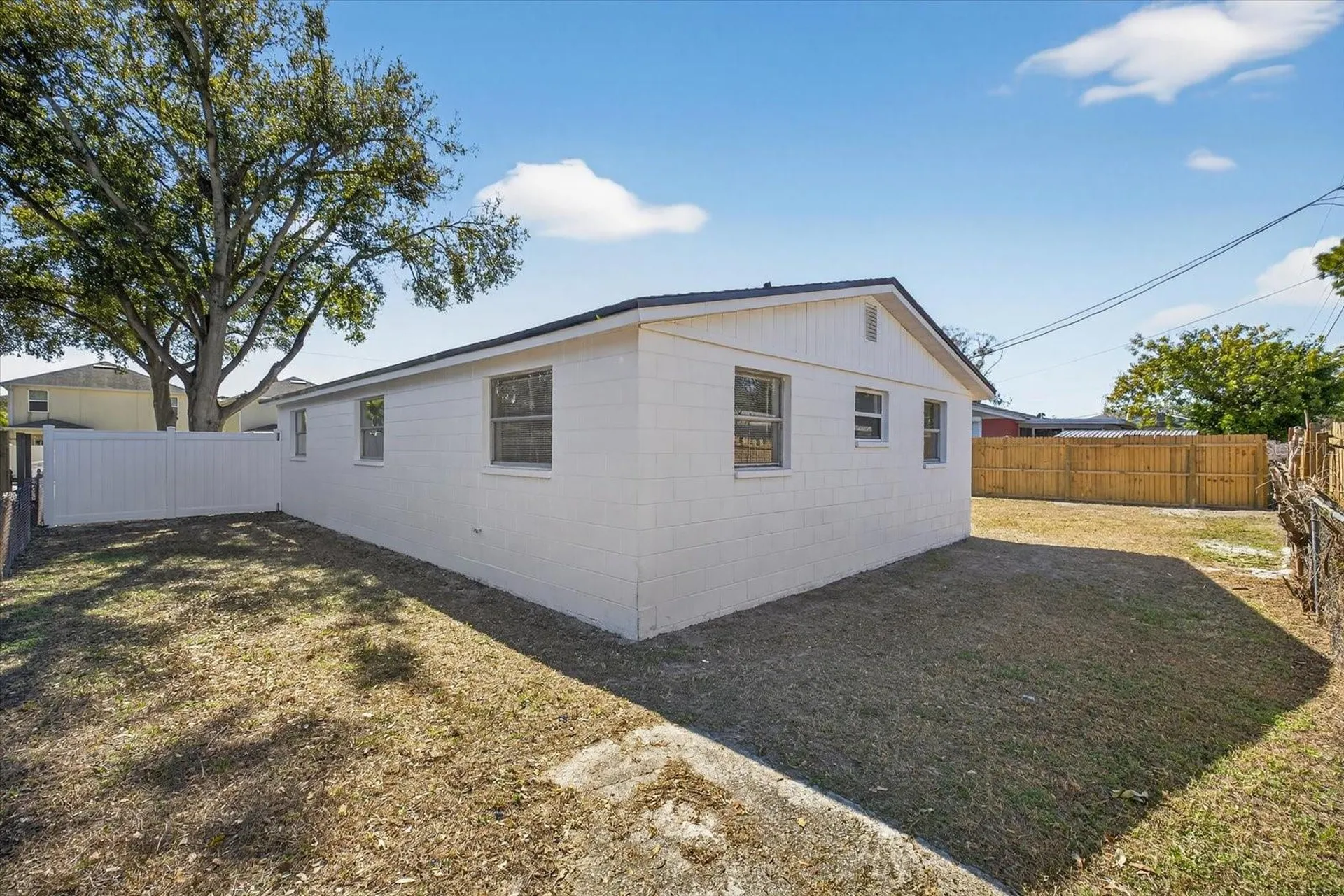 5931 82nd Avenue N Pinellas Park FL 33781