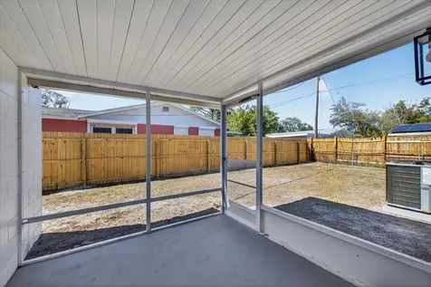 5931 82nd Avenue N Pinellas Park FL 33781