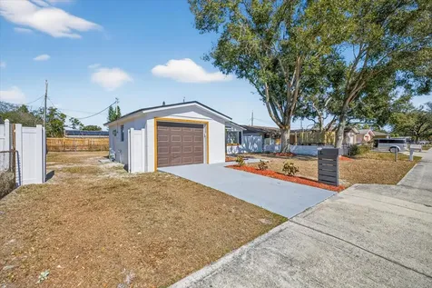 5931 82nd Avenue N Pinellas Park FL 33781