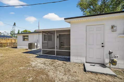 5931 82nd Avenue N Pinellas Park FL 33781
