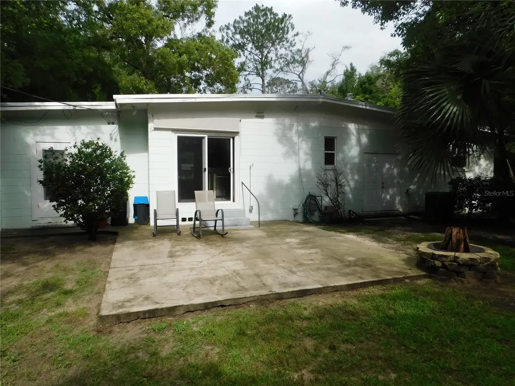 118 NW 35th Terrace Gainesville FL 32607