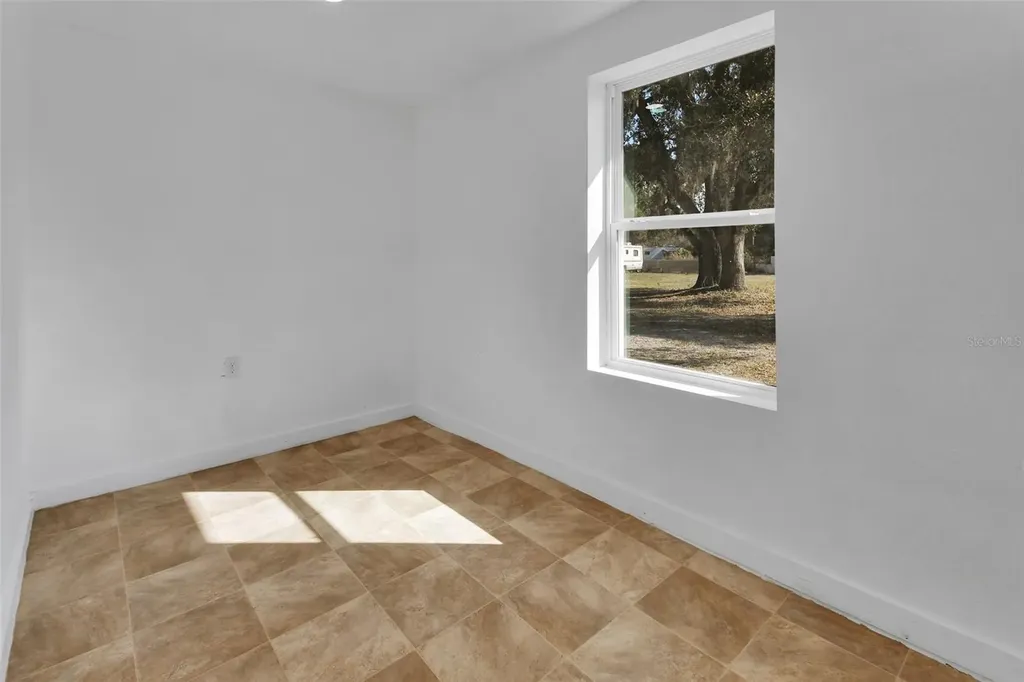 2525 Vista Park Drive Deland FL 32724
