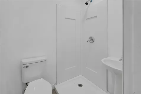 2525 Vista Park Drive Deland FL 32724