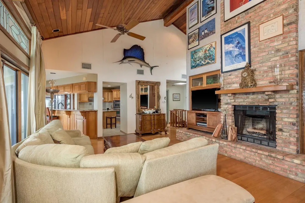 600 Soundview Drive Palm Harbor FL 34683