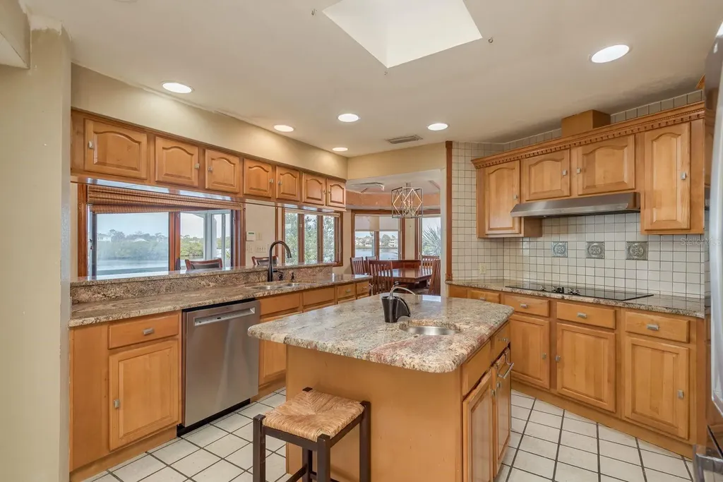 600 Soundview Drive Palm Harbor FL 34683