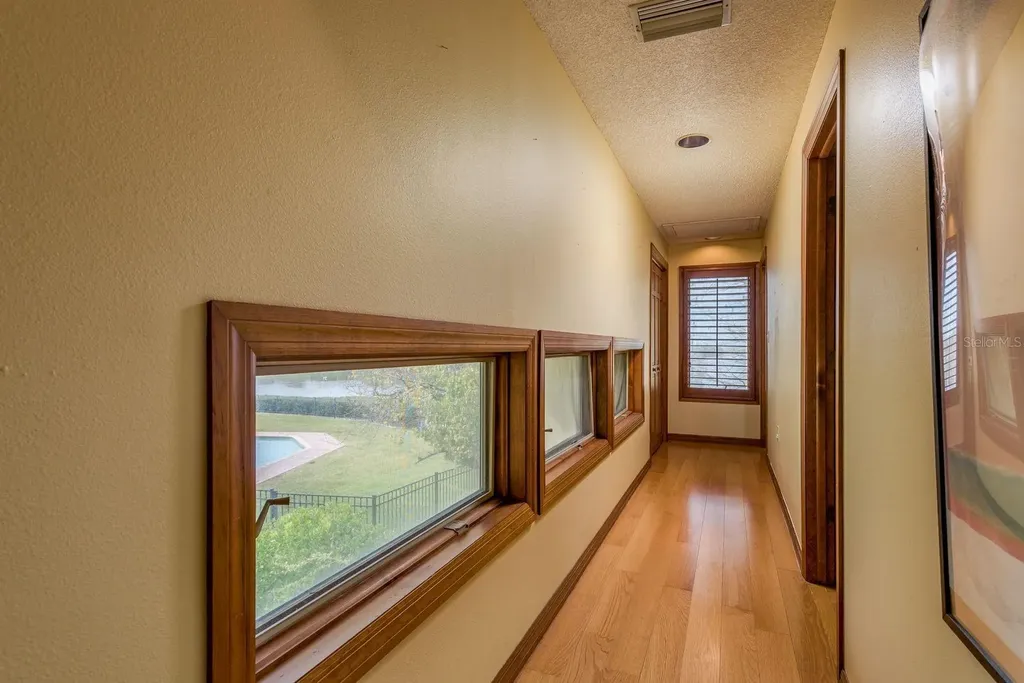600 Soundview Drive Palm Harbor FL 34683