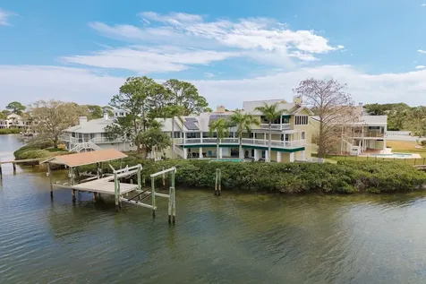 600 Soundview Drive Palm Harbor FL 34683