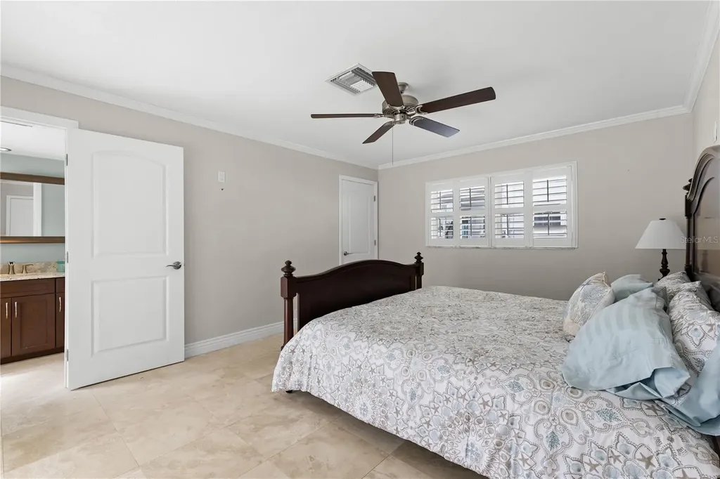 404 4th Avenue N Tierra Verde FL 33715